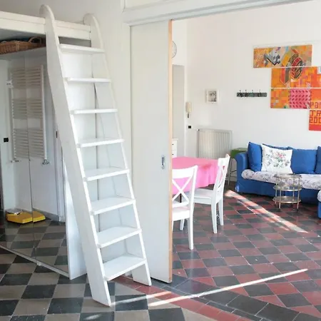 Cozy 4th Floor In Monti Neighborhood Апартаменты Рим